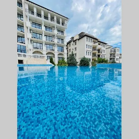 Lejlighed Apartament In The Cliff Beach & Spa **** *